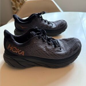 Hoka Clifton 8 Black Running Shoes